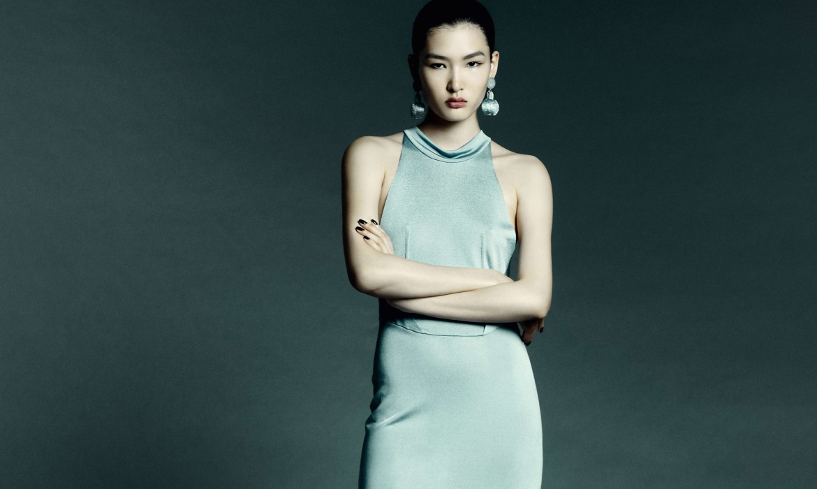 Giorgio Armani Women tourist reward.jpg