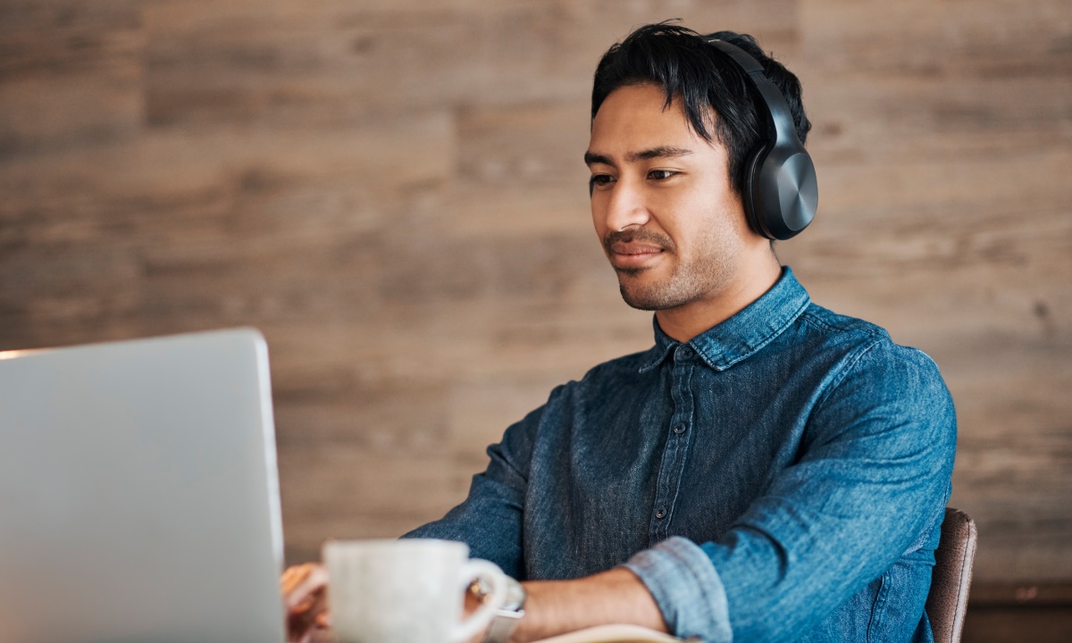 A QUIET PLACE TO WORK Image